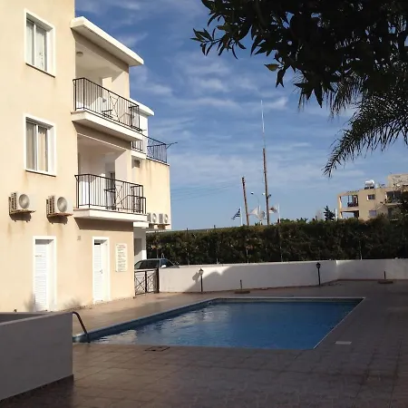 Laertis Complex Apartment