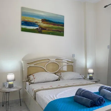 Apartment Laertis Complex *